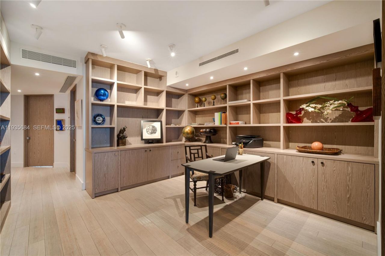 430 Grand Bay Dr , Unit 1204, Key Biscayne, FL 33149 Photo