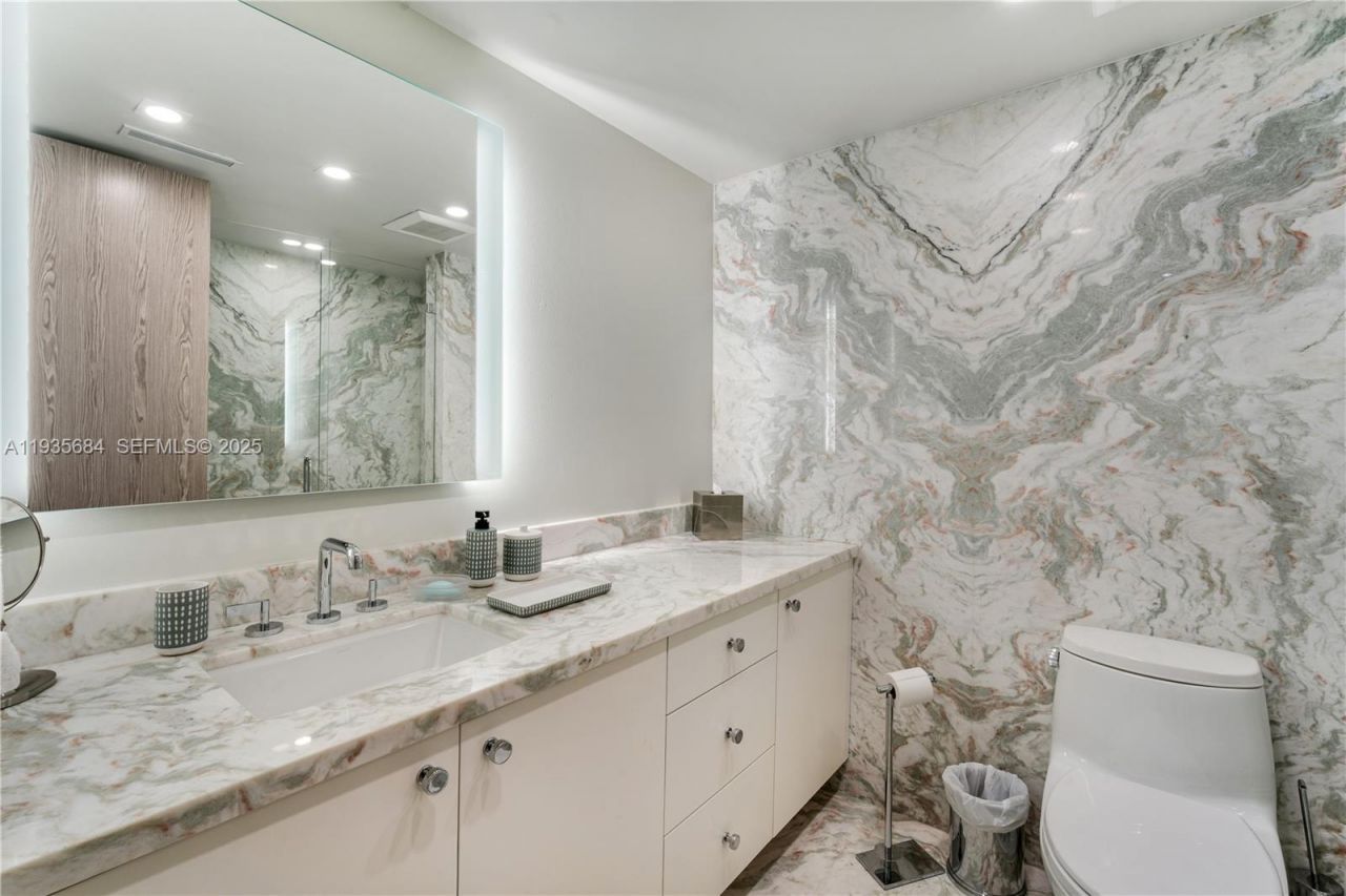 430 Grand Bay Dr , Unit 1204, Key Biscayne, FL 33149 Photo