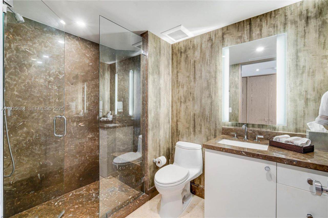 430 Grand Bay Dr , Unit 1204, Key Biscayne, FL 33149 Photo