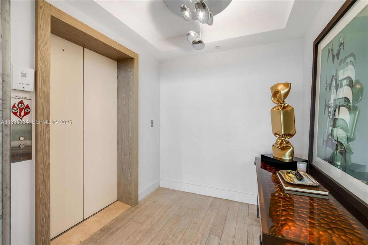 430 Grand Bay Dr , Unit 1204, Key Biscayne, FL 33149 Photo