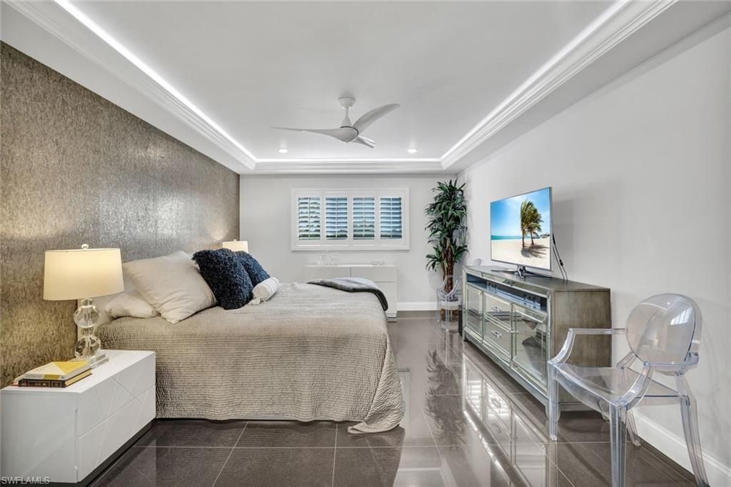 555 Park Shore Dr , Unit B503, Naples, FL 34103 Photo