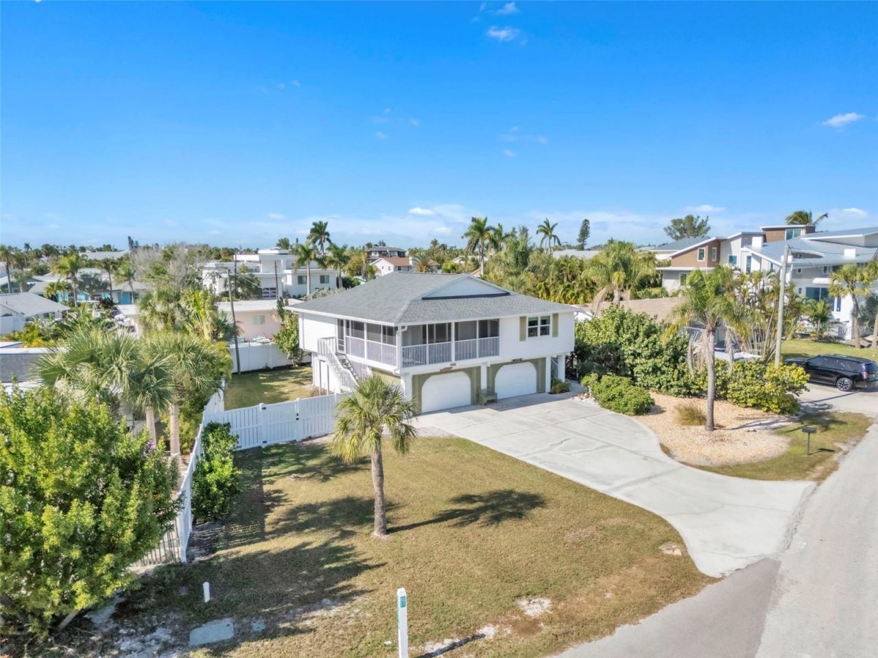 8302 Marina Drive, Holmes Beach, FL 34217 Photo