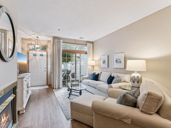 8465 Cortland Road, Unit 125, Eden Prairie, MN 55344