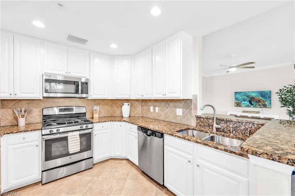 3159 Serena Ln, Unit 102, Naples, FL 34114 Photo