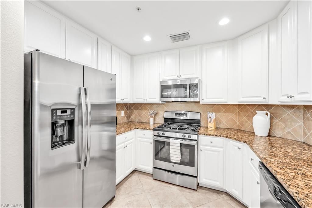3159 Serena Ln, Unit 102, Naples, FL 34114 Photo