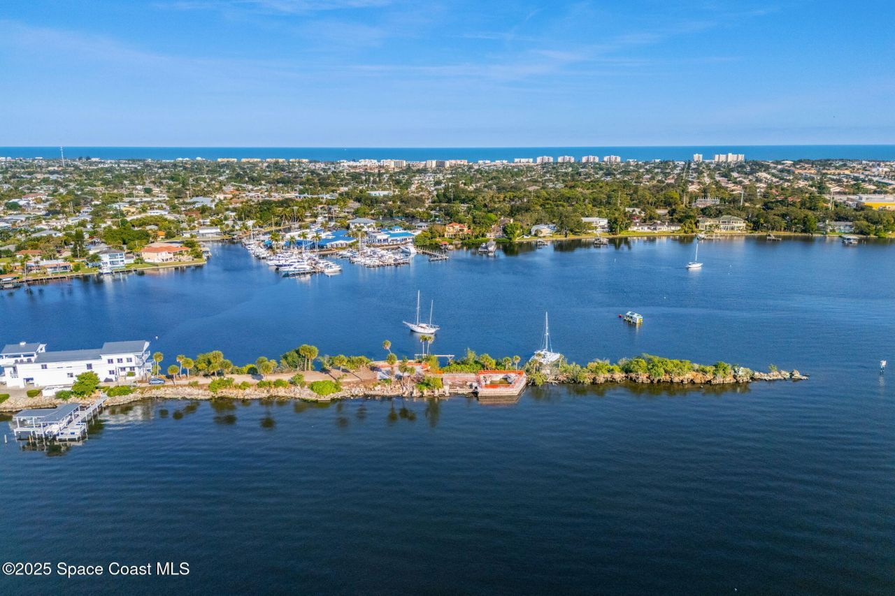 11680 Dragon Point Drive, Merritt Island, FL 32952 Photo