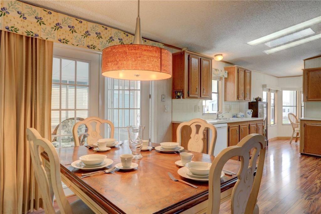 624 Periwinkle Circle, Barefoot Bay, FL 32976 Photo