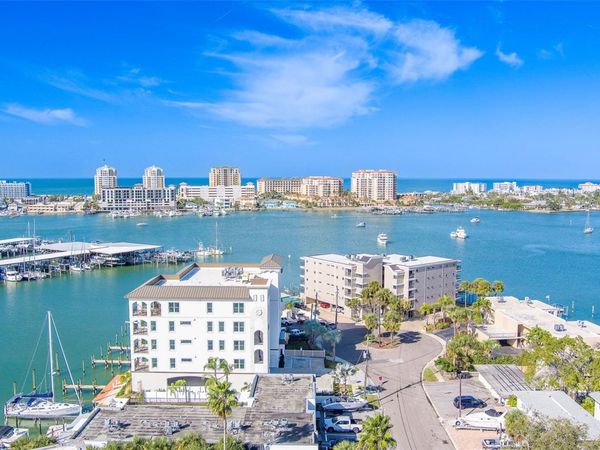 205 DOLPHIN POINT, Unit 1, CLEARWATER BEACH, FL 33767