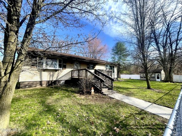 304 Dearborn Avenue, Schenectady, NY 12304