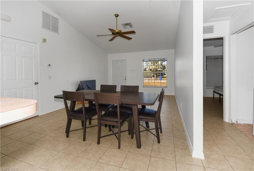 210 Mossrosse St, Fort Myers, FL 33913 Photo