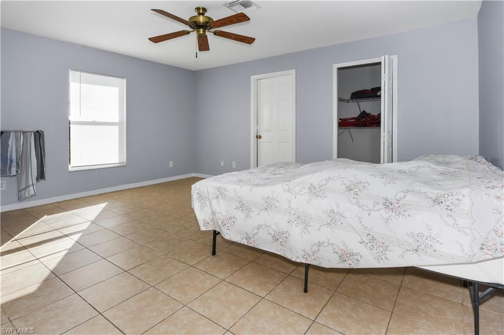 210 Mossrosse St, Fort Myers, FL 33913 Photo
