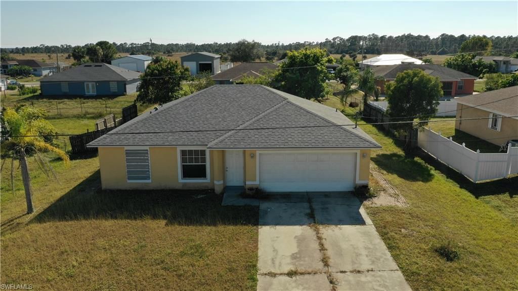 210 Mossrosse St, Fort Myers, FL 33913 Photo