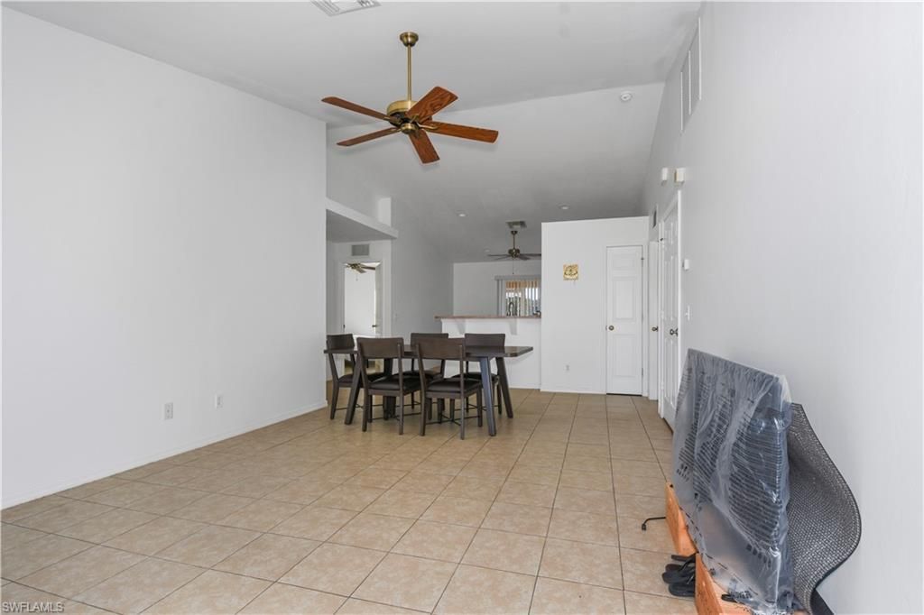 210 Mossrosse St, Fort Myers, FL 33913 Photo