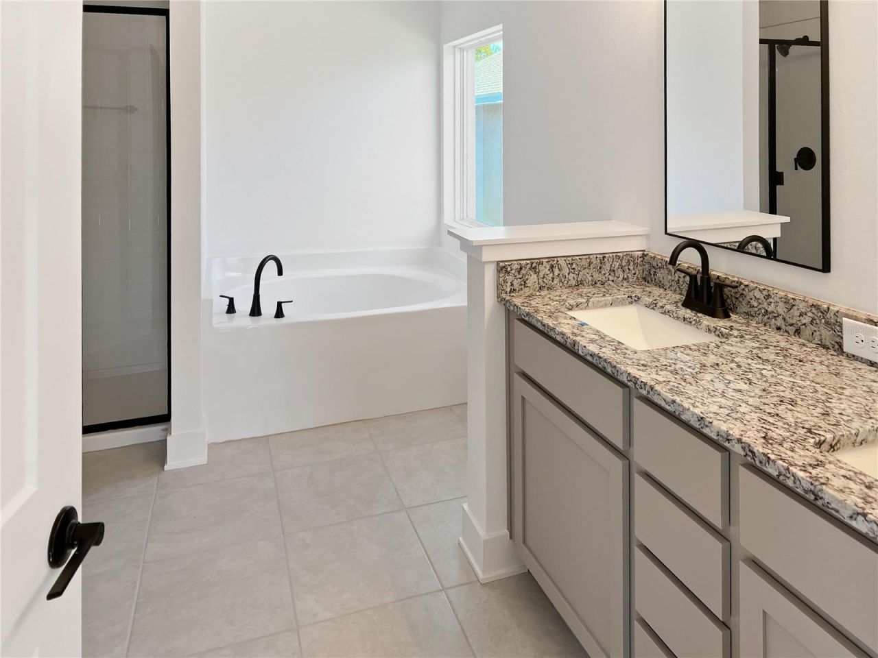 258 Verny Grove Lane, Leesburg, FL 34748 Photo