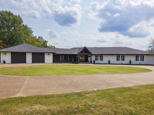 3140 Beech Bluff Rd, Jackson, TN 38301