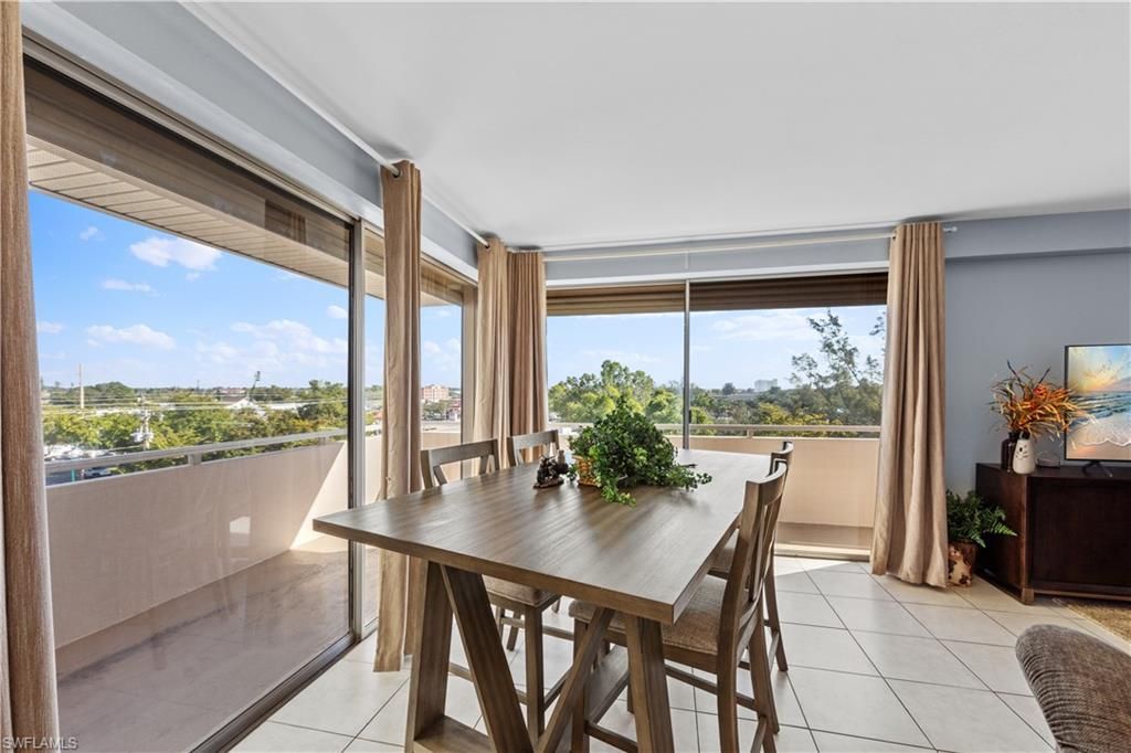 4807 Sunset Ct , Unit 405, Cape Coral, FL 33904 Photo