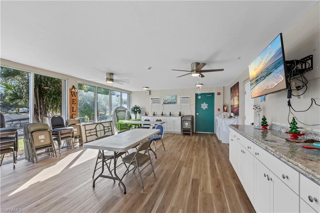 4807 Sunset Ct , Unit 405, Cape Coral, FL 33904 Photo