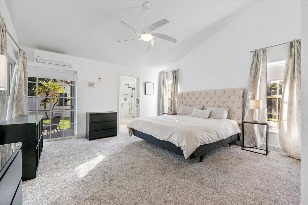 1043 Laguna Springs Drive, Weston, FL 33326 Photo