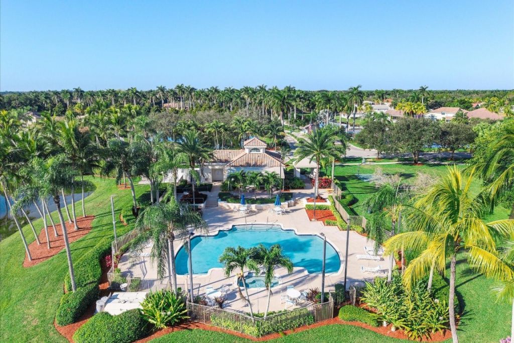 1043 Laguna Springs Drive, Weston, FL 33326 Photo