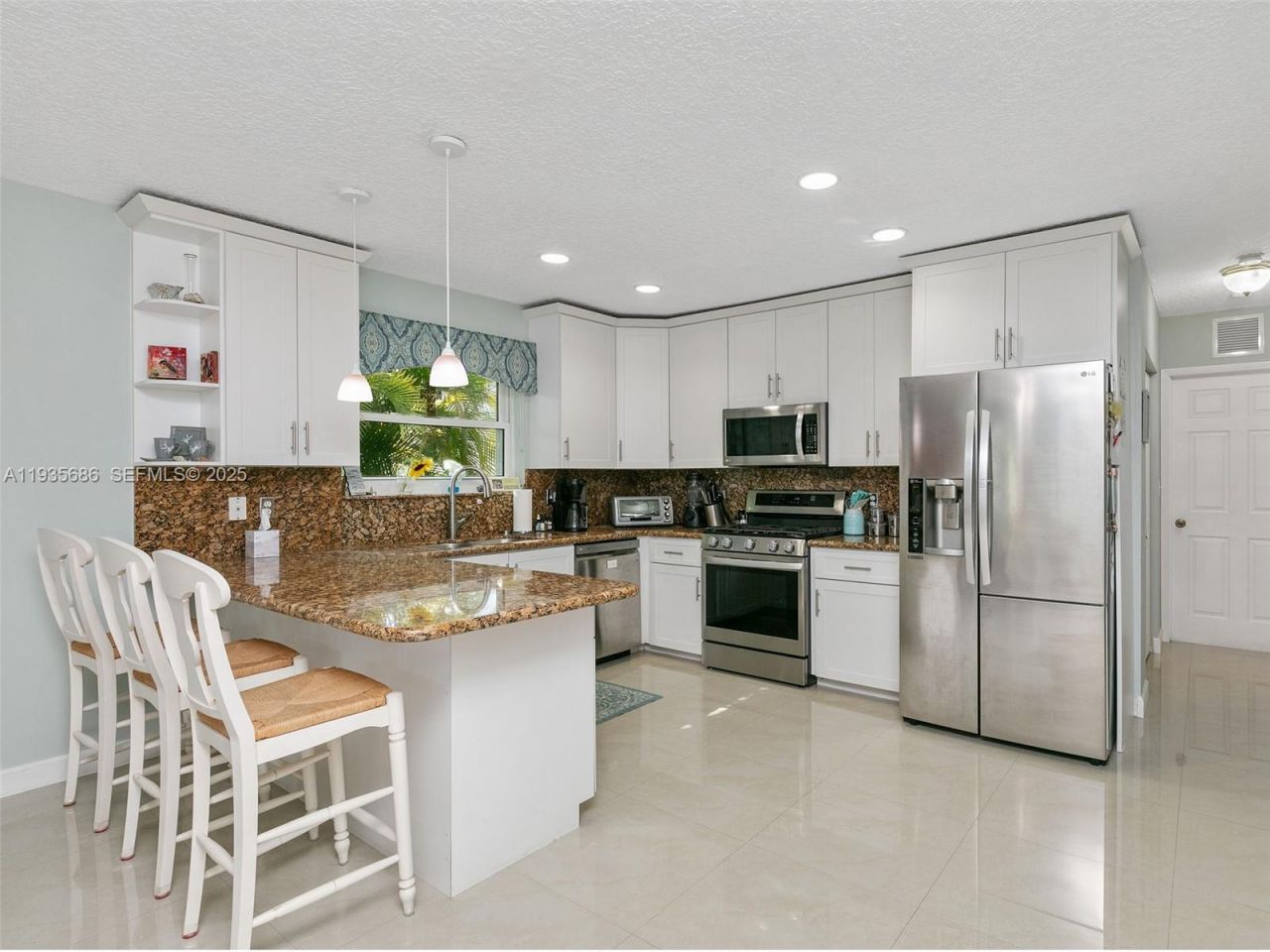 20565 SW 80th Pl, Cutler Bay, FL 33189 Photo