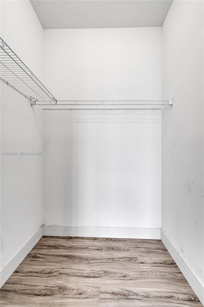 9881 W 34th Ave , Hialeah, FL 33018 Photo