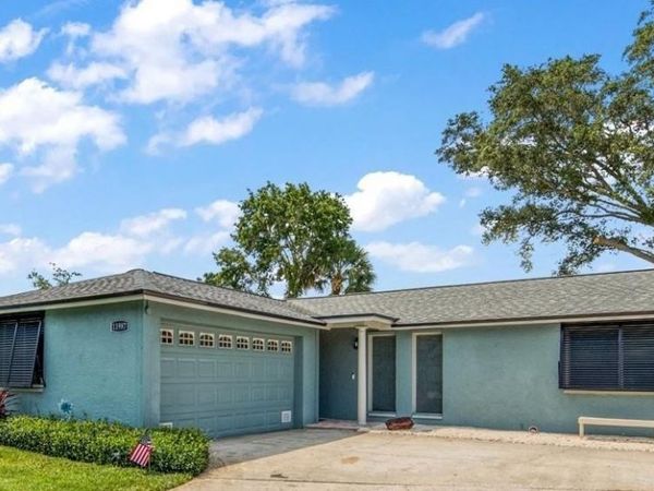 11987 106TH AVENUE, SEMINOLE, FL 33778