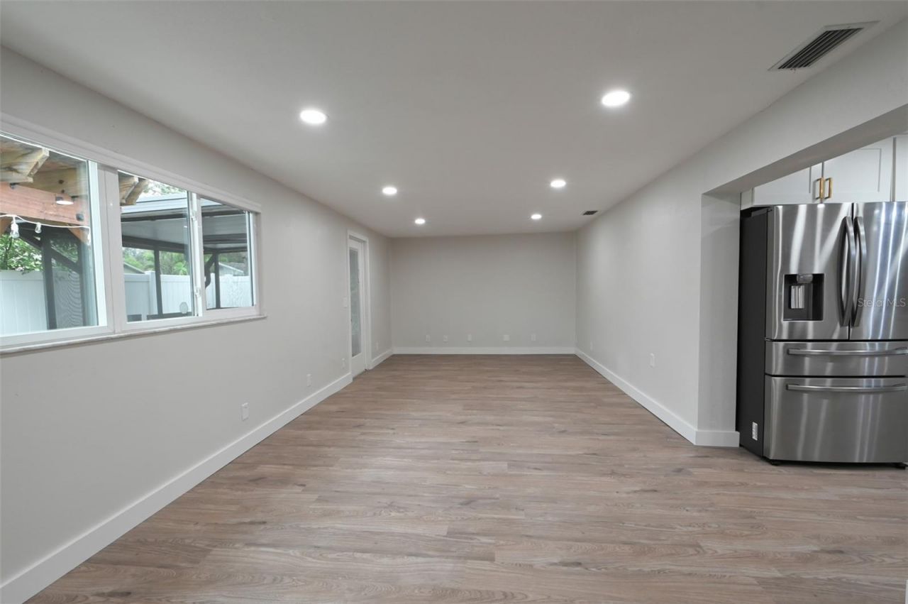 11987 106th Avenue, Seminole, FL 33778 Photo