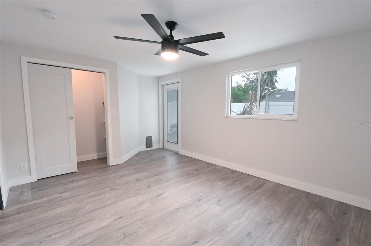 11987 106th Avenue, Seminole, FL 33778 Photo