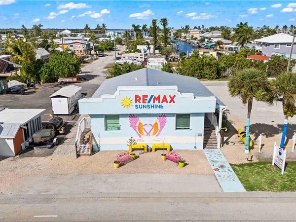 4574 Pine Island RD NW, MATLACHA, FL 33993