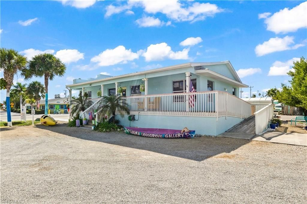 4574 Pine Island Rd Nw, Matlacha, FL 33993 Photo