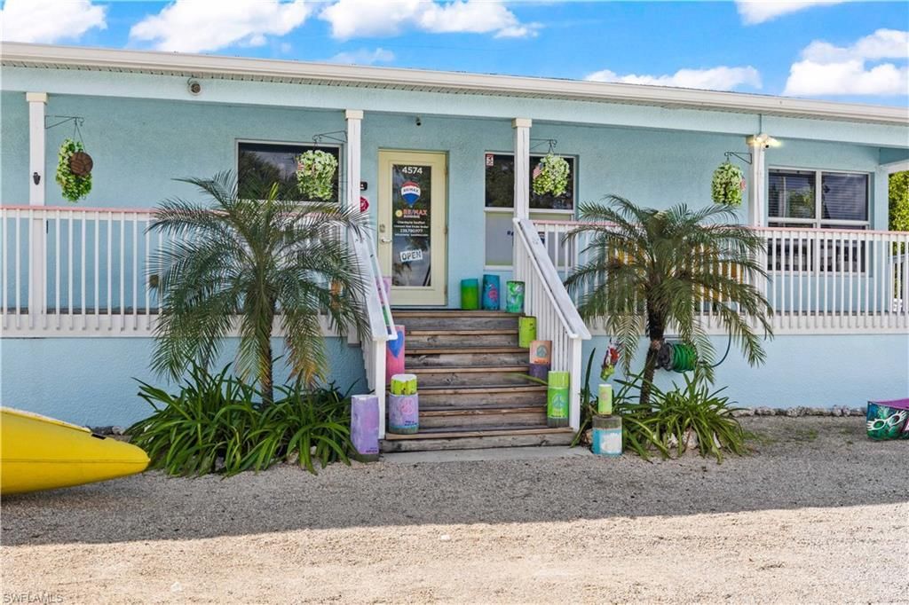 4574 Pine Island Rd Nw, Matlacha, FL 33993 Photo