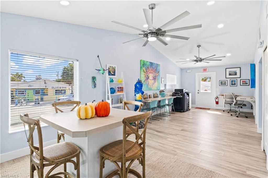 4574 Pine Island Rd Nw, Matlacha, FL 33993 Photo