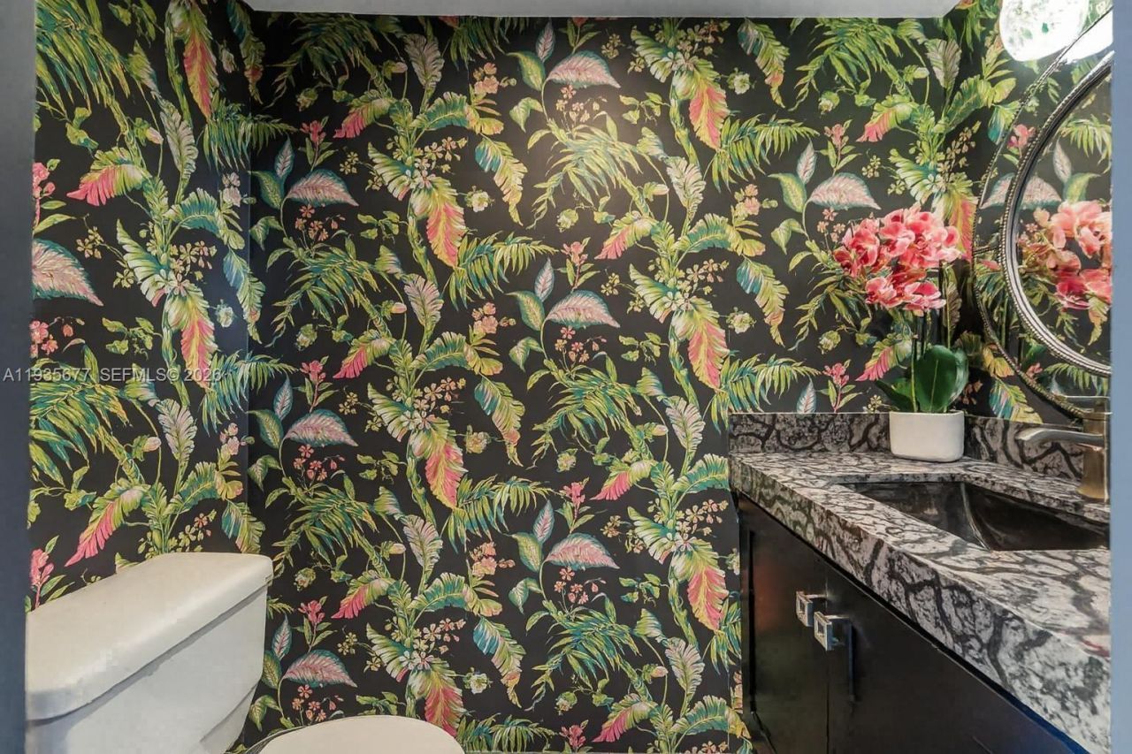 555 NE 15th St, Unit 30H, Miami, FL 33132 Photo