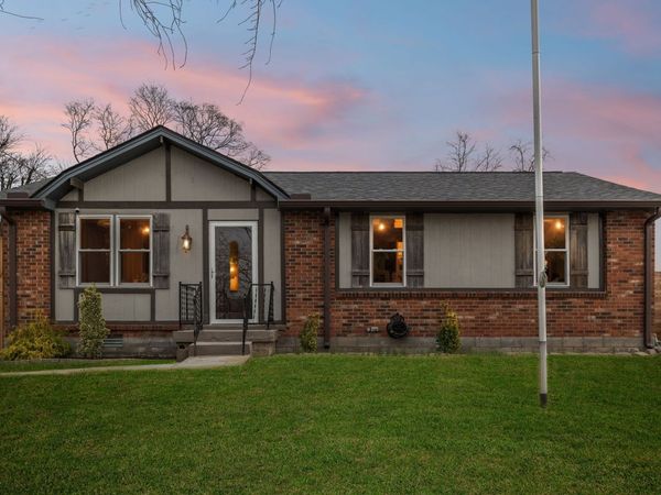 3520 Donna Kay Dr, Nashville, TN 37211