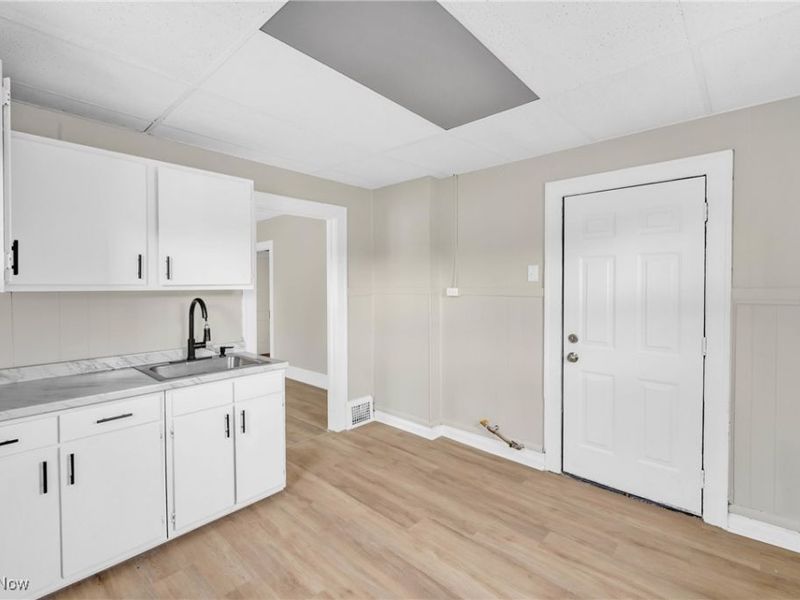 3367 E 102nd Street, Cleveland, OH 44104 Photo 10