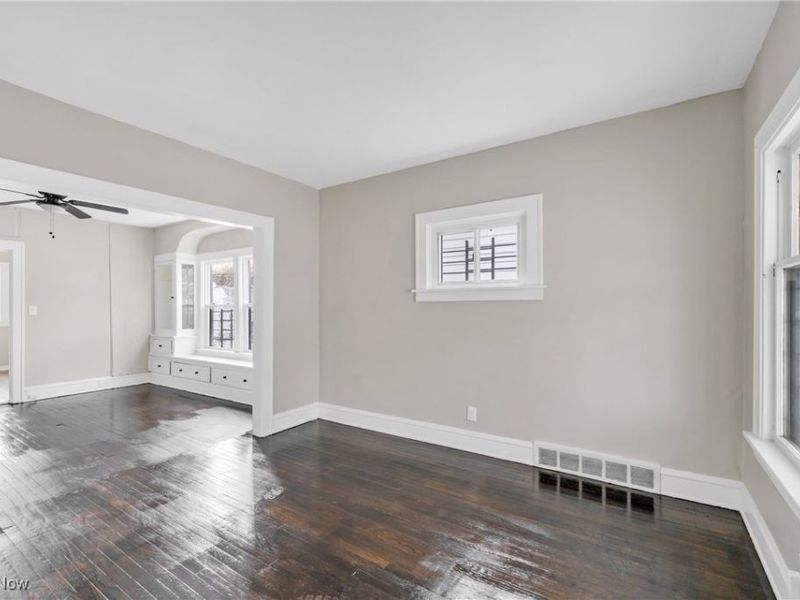 3367 E 102nd Street, Cleveland, OH 44104 Photo 17