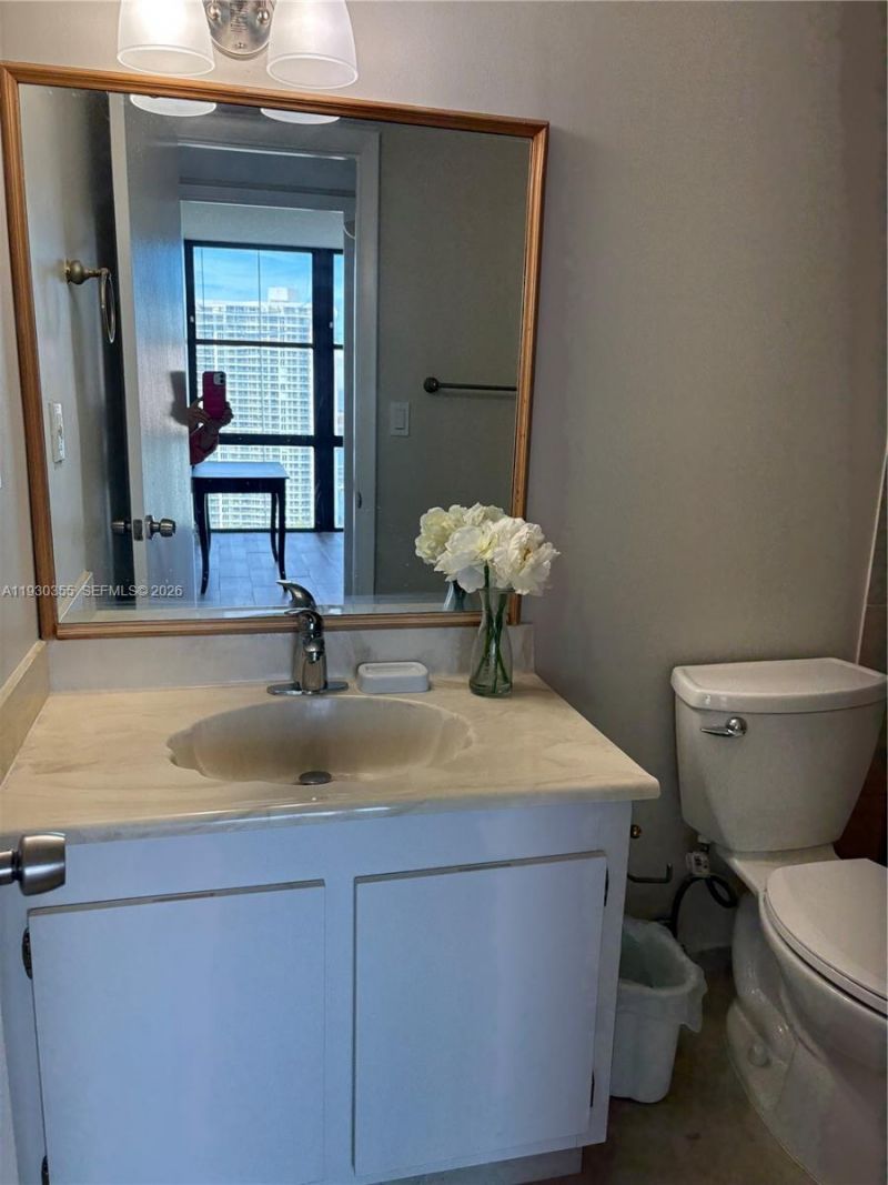 18181 NE 31st Ct, Unit 2604, Aventura, FL 33160 Photo