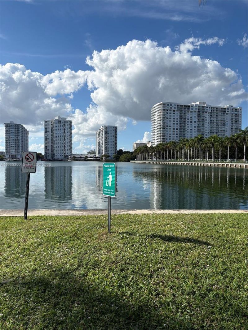 18181 NE 31st Ct, Unit 2604, Aventura, FL 33160 Photo