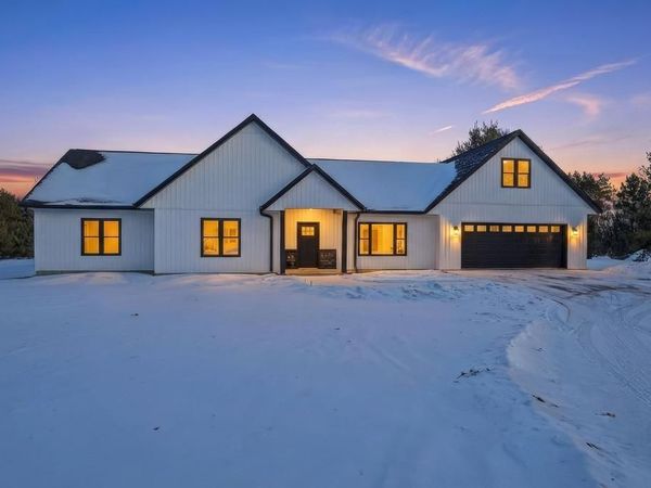 1586 OLD HIGHWAY 51, Kronenwetter, WI 54455