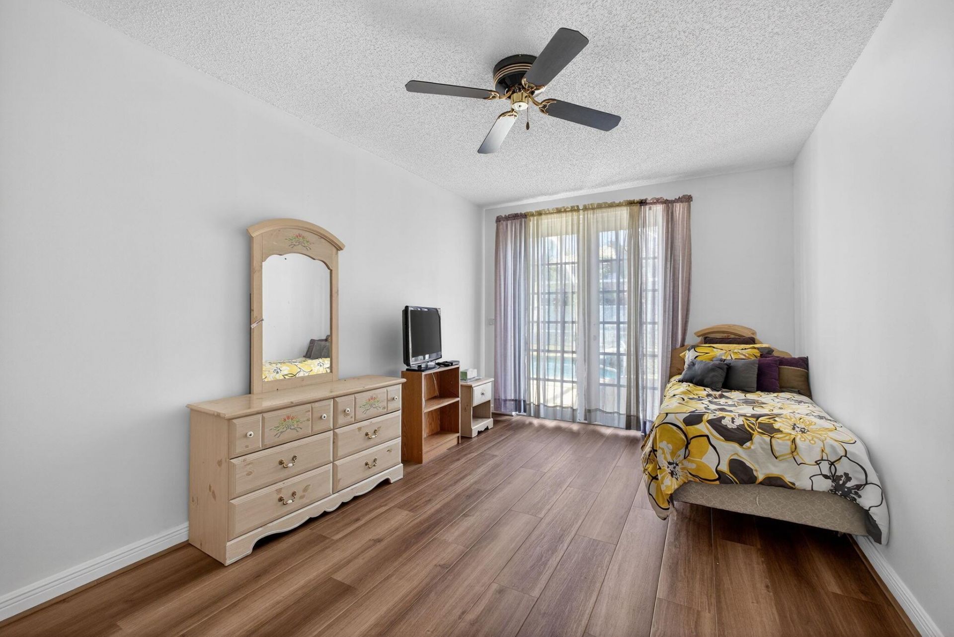 2008 Reston Circle, Royal Palm Beach, FL 33411 Photo