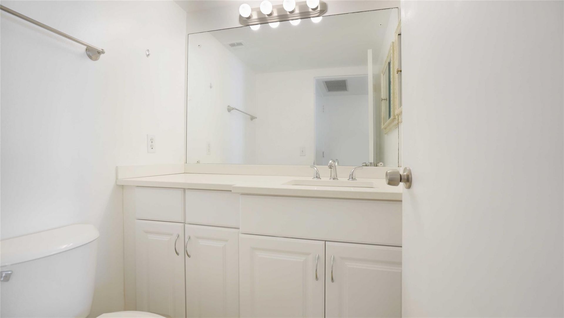 3430 Galt Ocean Drive, Unit 205, Fort Lauderdale, FL 33308 Photo