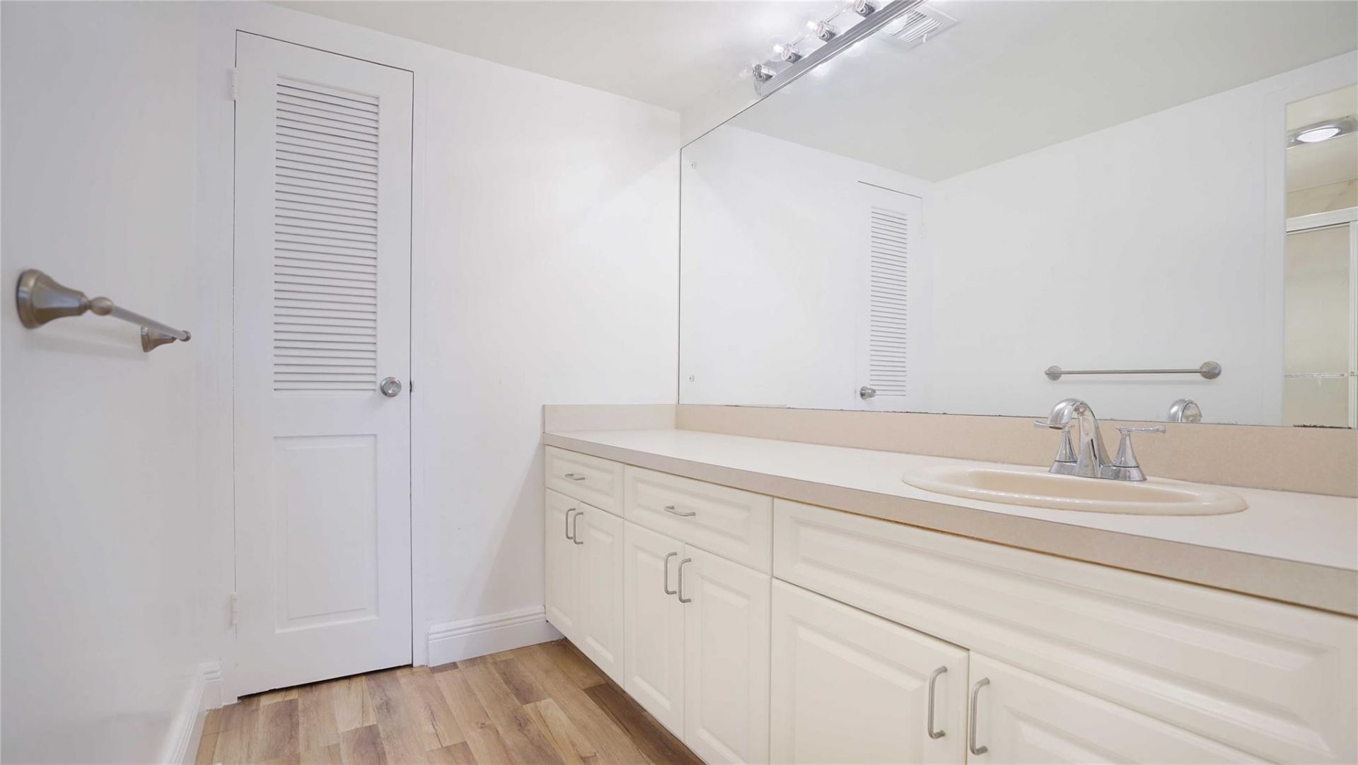 3430 Galt Ocean Drive, Unit 205, Fort Lauderdale, FL 33308 Photo