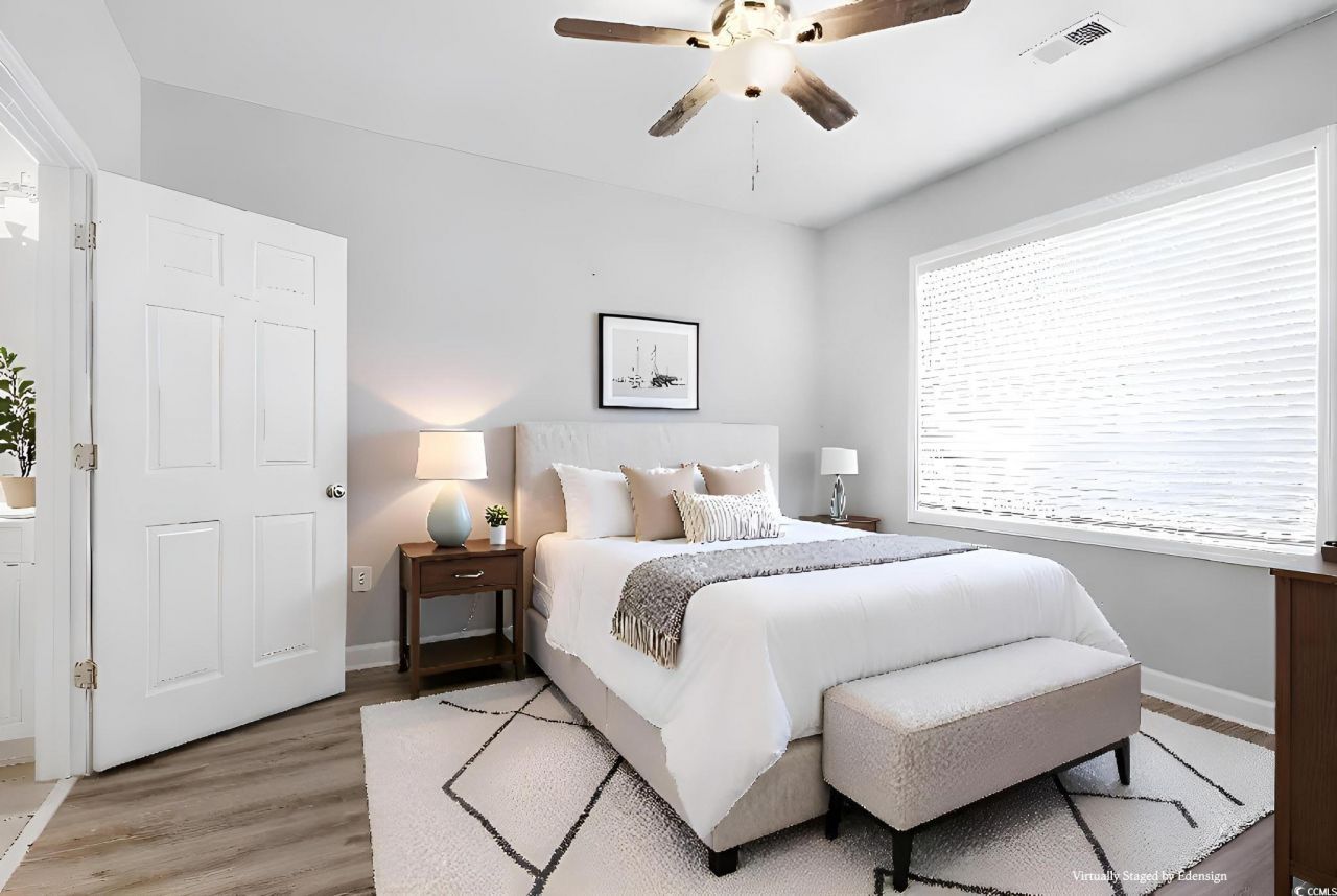 200 Castle Dr. Photo 17