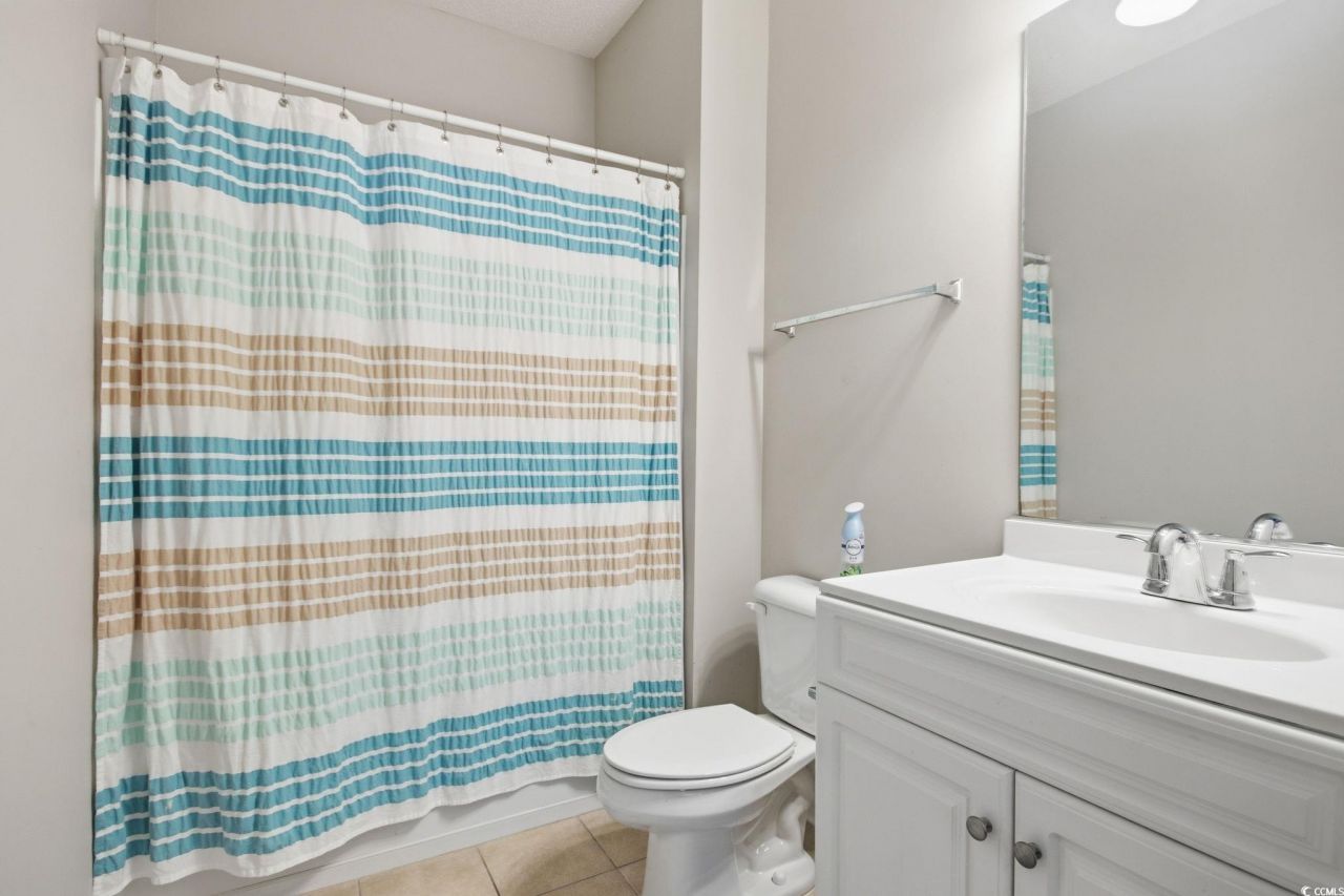 200 Castle Dr. Photo 22