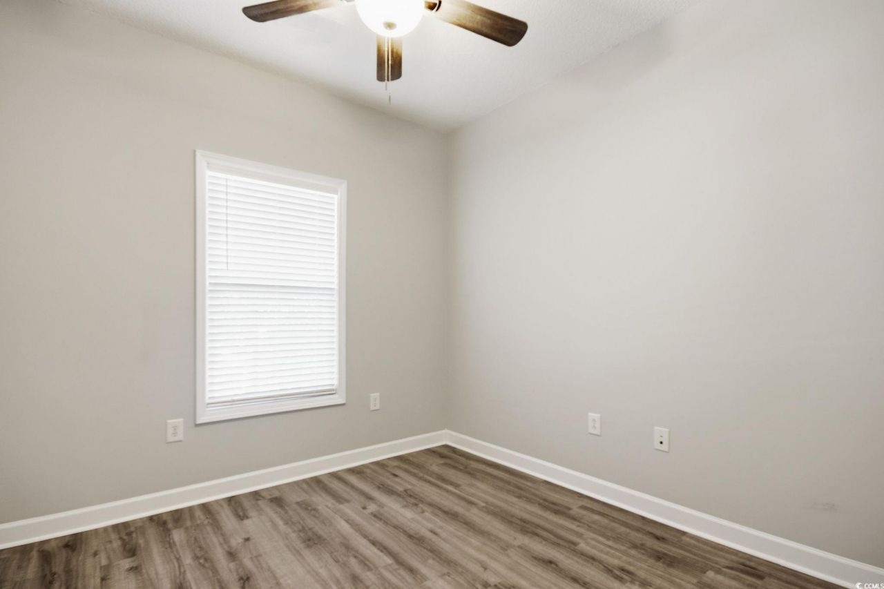 200 Castle Dr. Photo 25