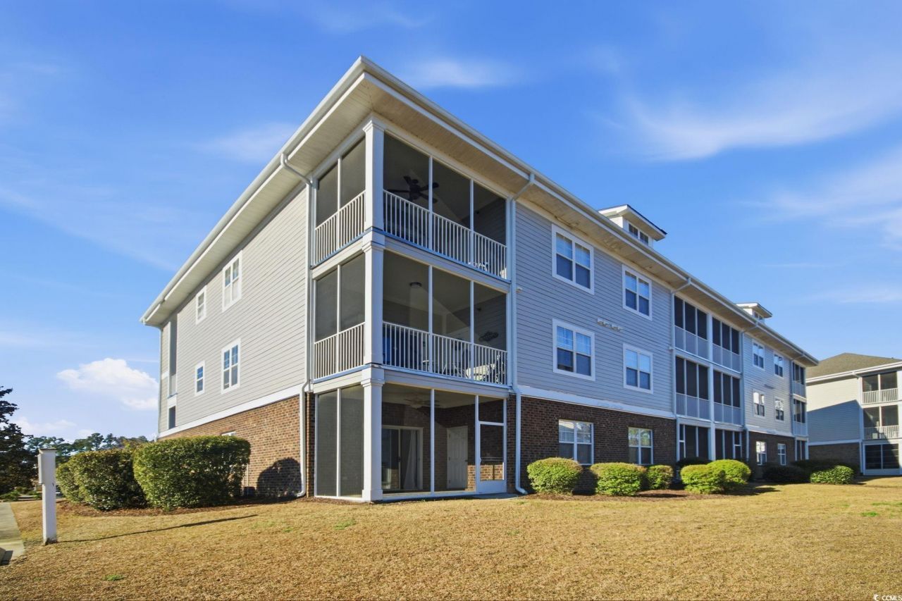 200 Castle Dr. Photo 30