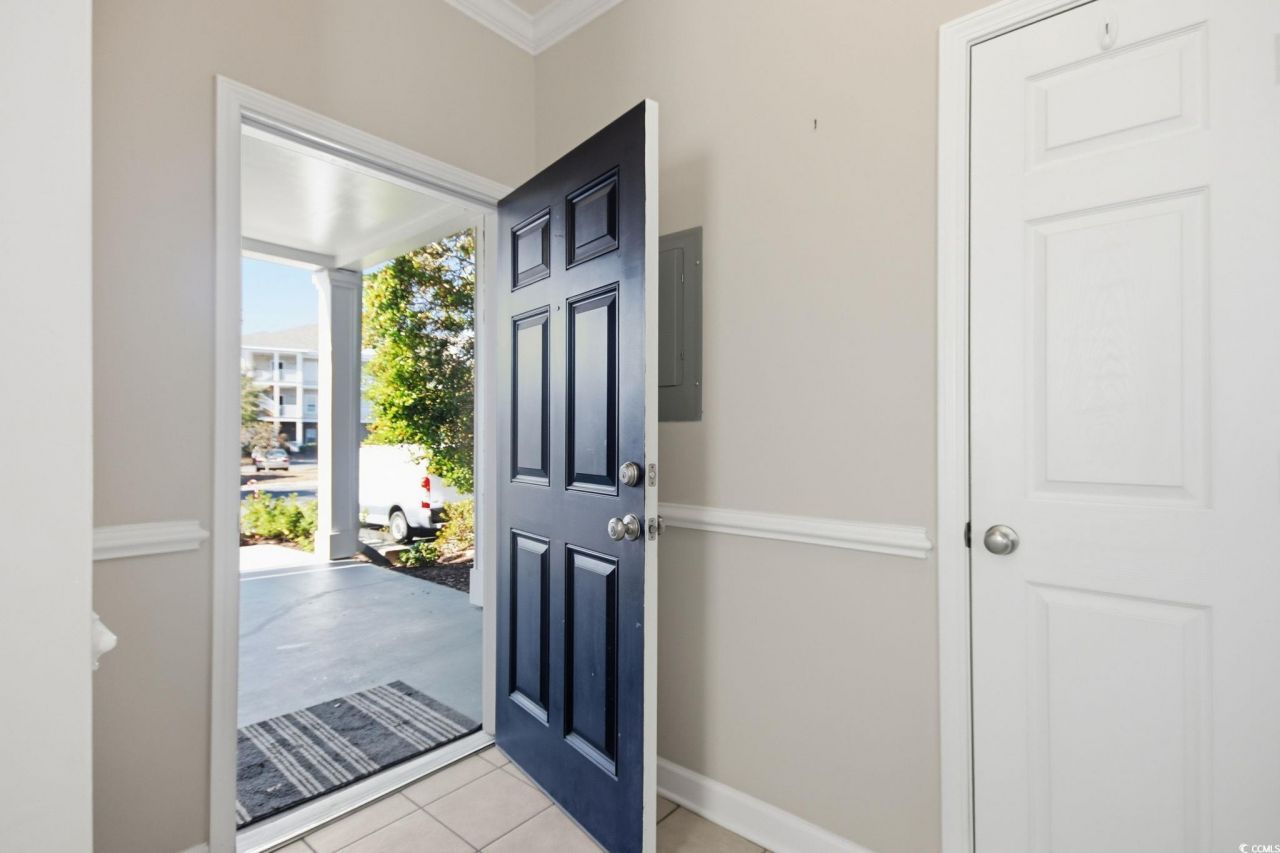 200 Castle Dr. Photo 4