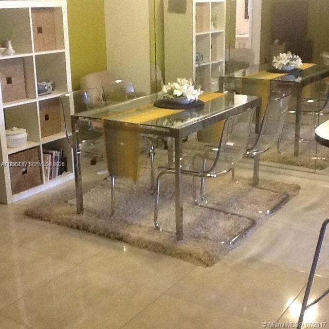 541 Blue Heron Dr, Unit 215, Hallandale Beach, FL 33009 Photo