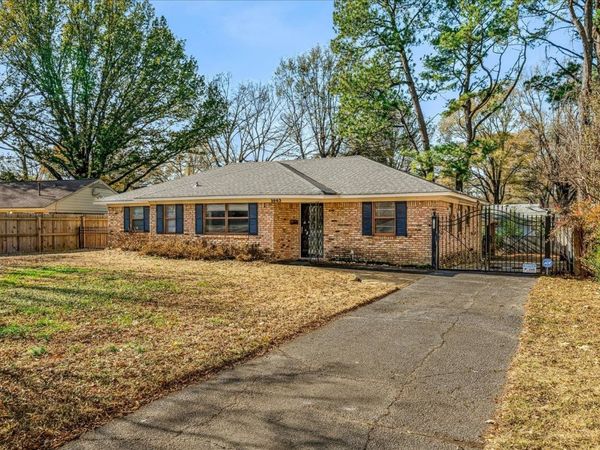 1443 WHITING DR, Memphis, TN 38117