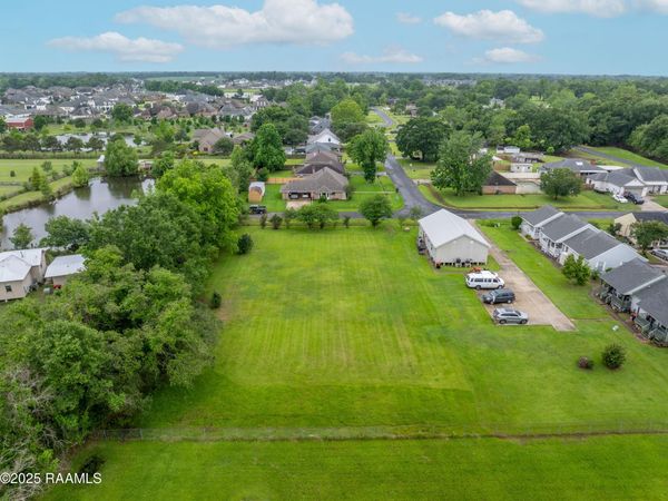 305 Solitaire Avenue , Lafayette, LA 70508